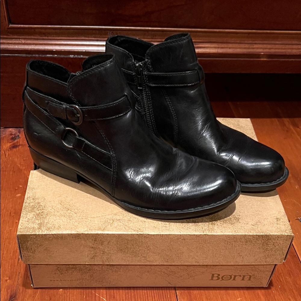 Born Black Leather Baily Ankle Boots